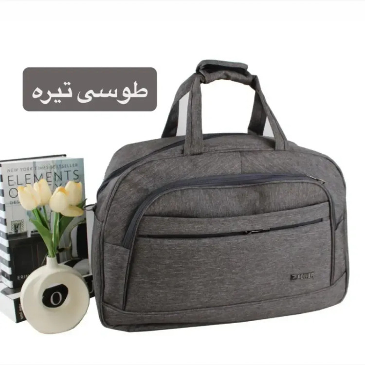 ساک دستی پارچه ای اسپرت و رسمی با بند بلند و سه جیب بیرونی ابعاد 54 در 45 در 8 سانتیمتر
