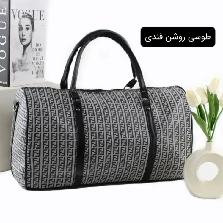 ساک ورزشی اسپرت چرم مصنوعی بند بلند ابعاد 50 در 18 در 30 سانتیمتر