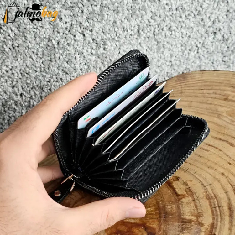 جاکارتی زیپدار چرم طبیعی گاوی مناسب آقایان و خانمها ابعاد 11 در 7 سانتیمتر