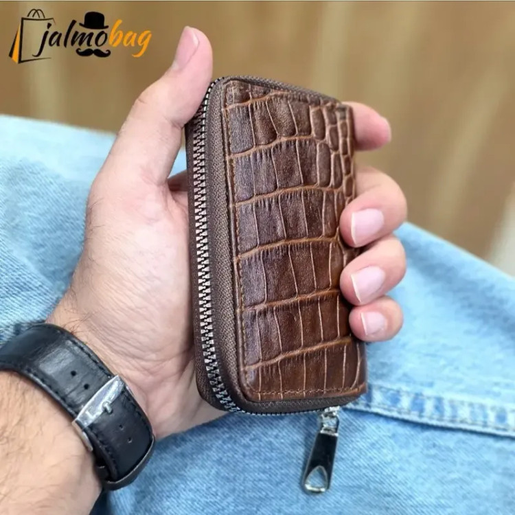 جاکارتی زیپدار چرم طبیعی گاوی مناسب آقایان و خانمها ابعاد 11 در 7 سانتیمتر