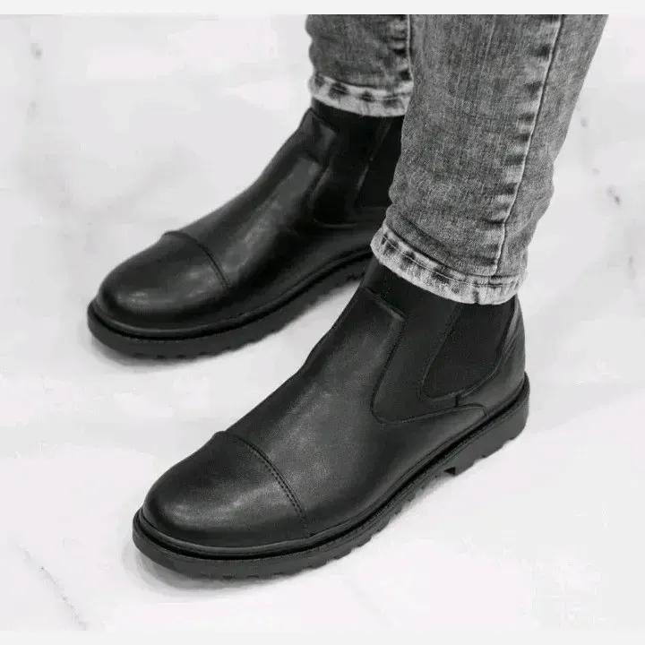 نیم بوت مردانه رویه چرم بارثاوا مشکی ضد سایش درجه یک