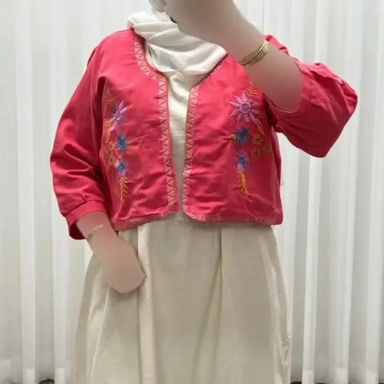کت سارافون لینن مدل یولیا فری سایز زنانه مناسب تا سایز 48 چهارفصل شیک و راحت